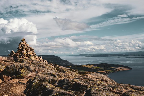 Unlock the Secrets of Blacksmithing in the Majestic Scottish Highlands: A Comprehensive Guide to an Unforgettable Adventure!